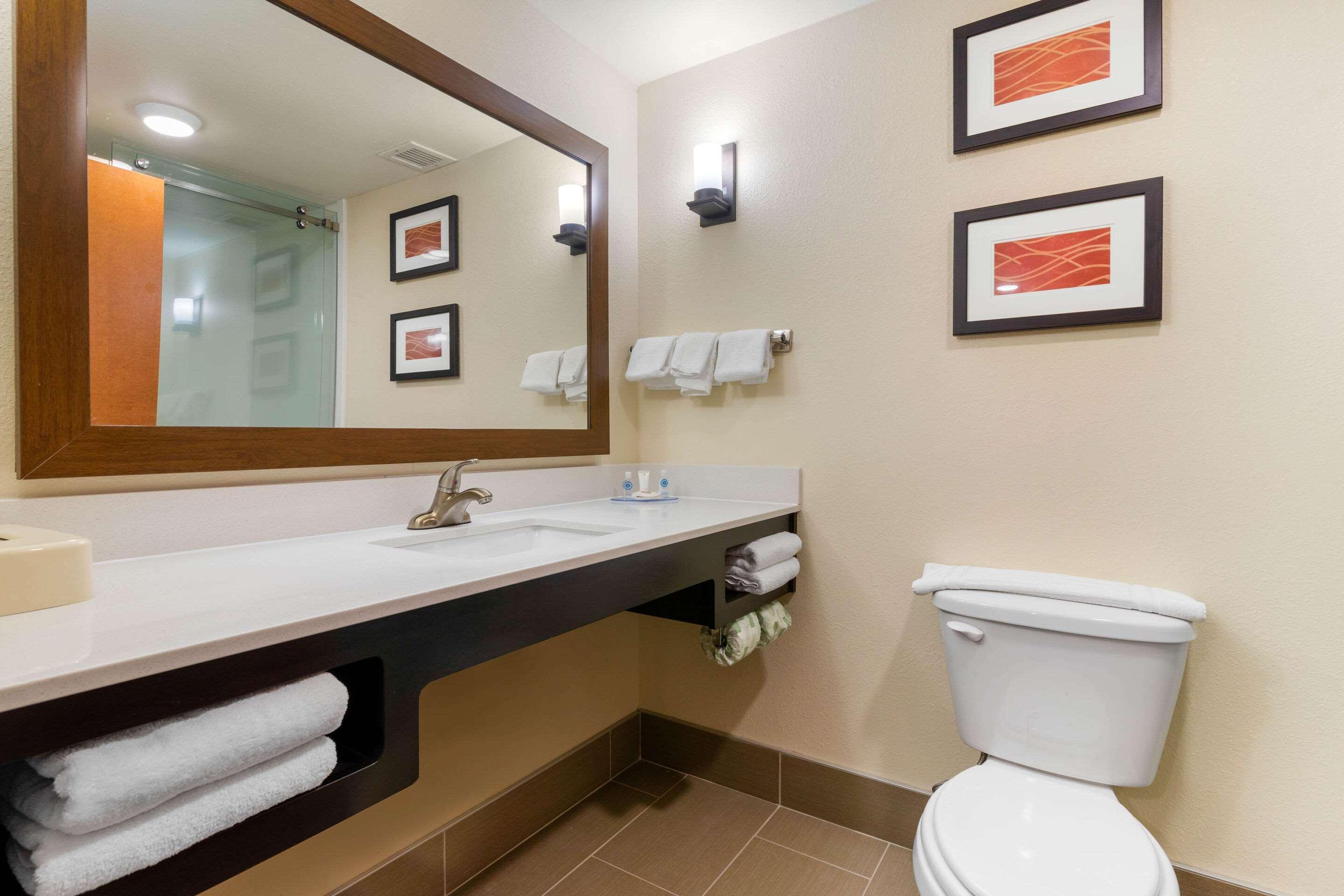Comfort Inn & Suites Macon West Esterno foto