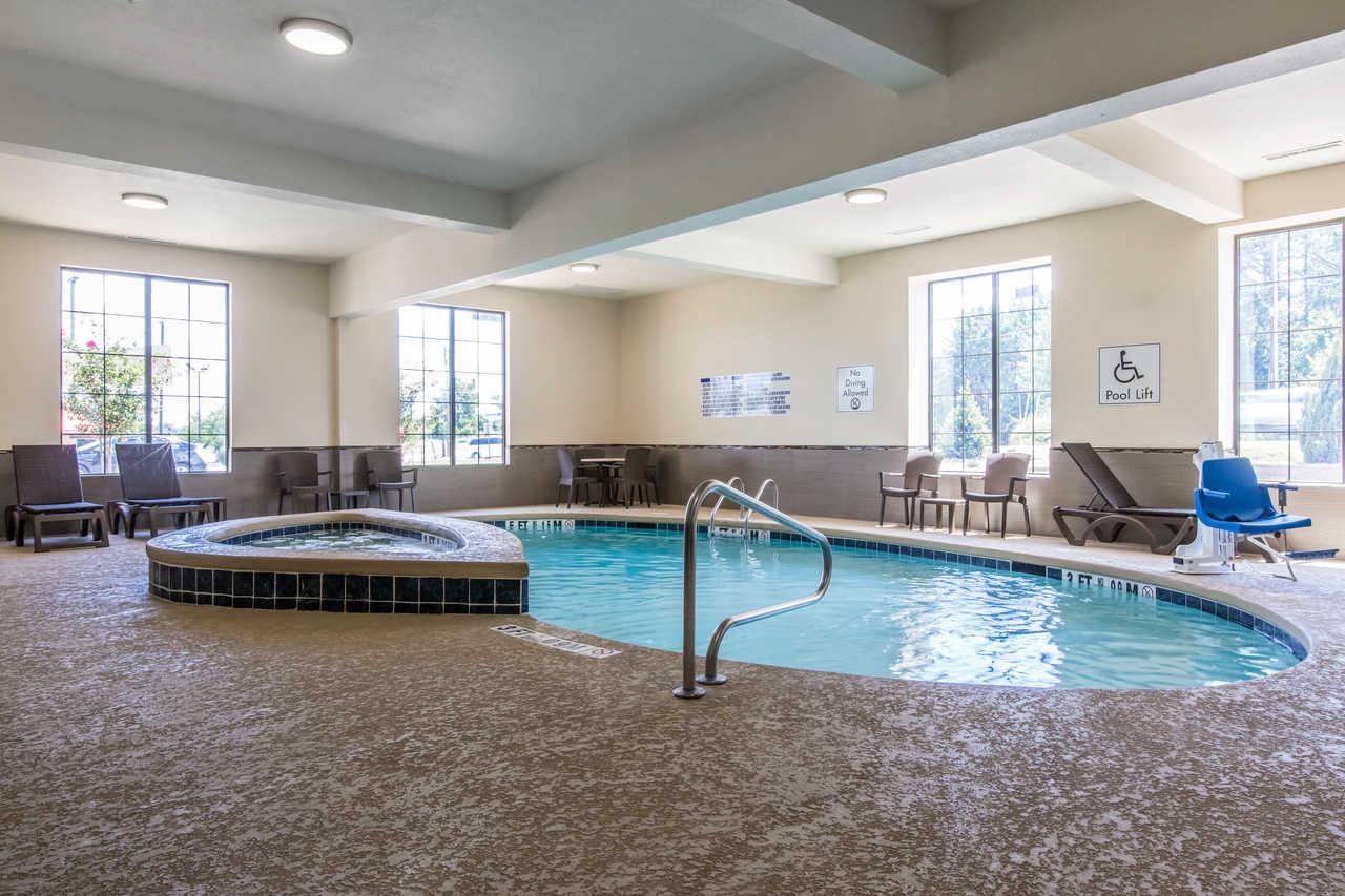 Comfort Inn & Suites Macon West Esterno foto